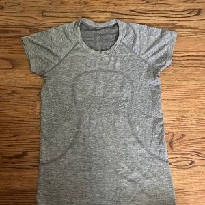 Lululemon Swiftly Tech Short Sleeve